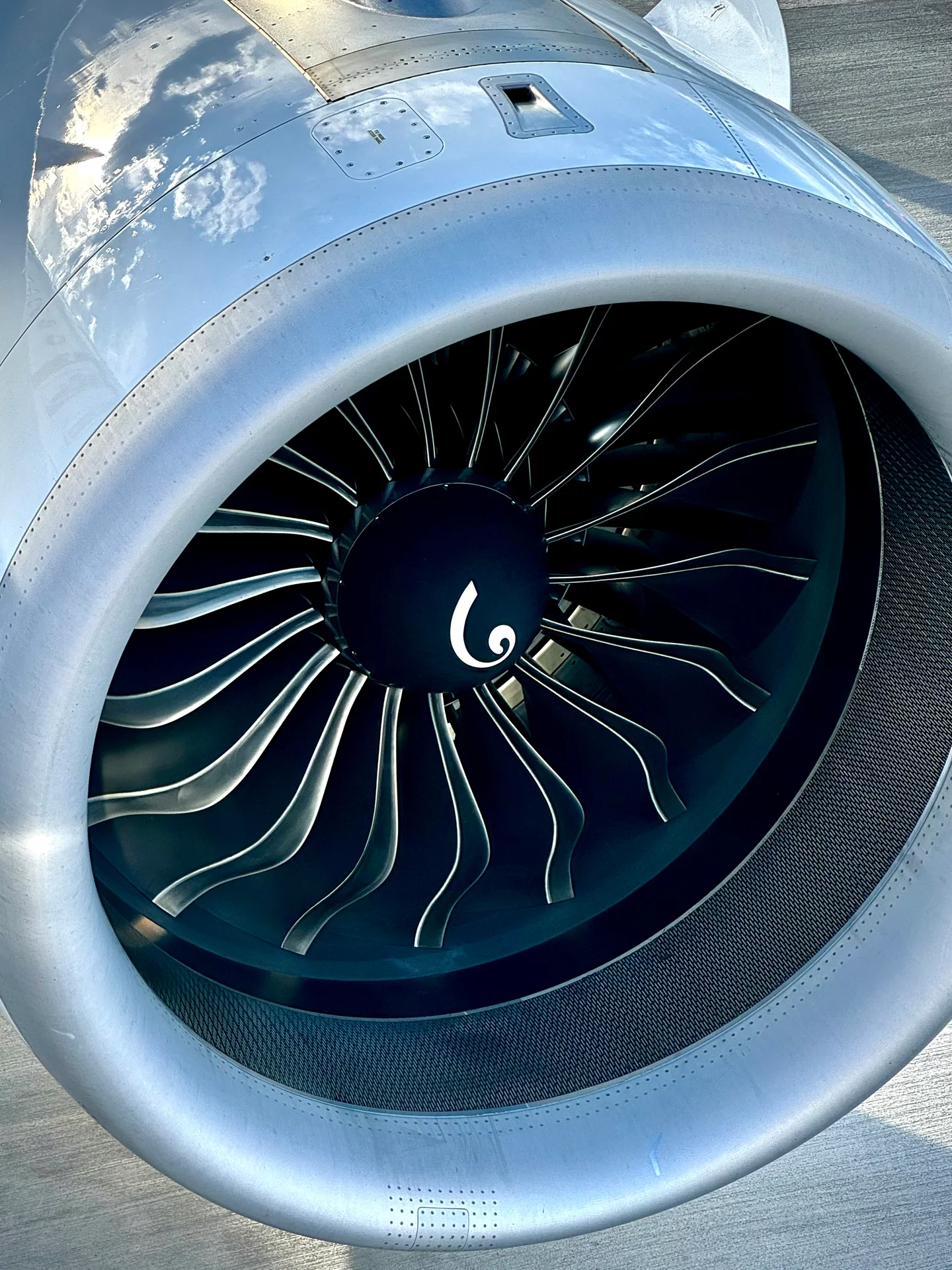 Engine geometry