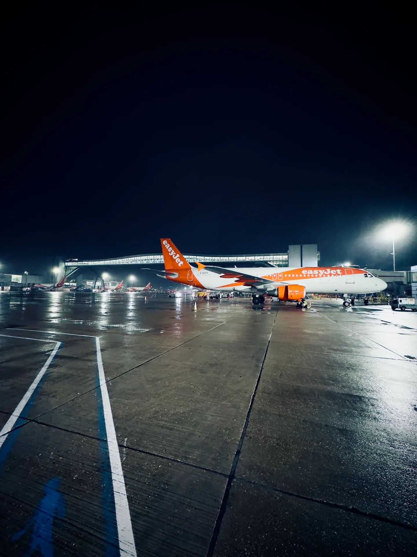 Gatwick / Night study 2